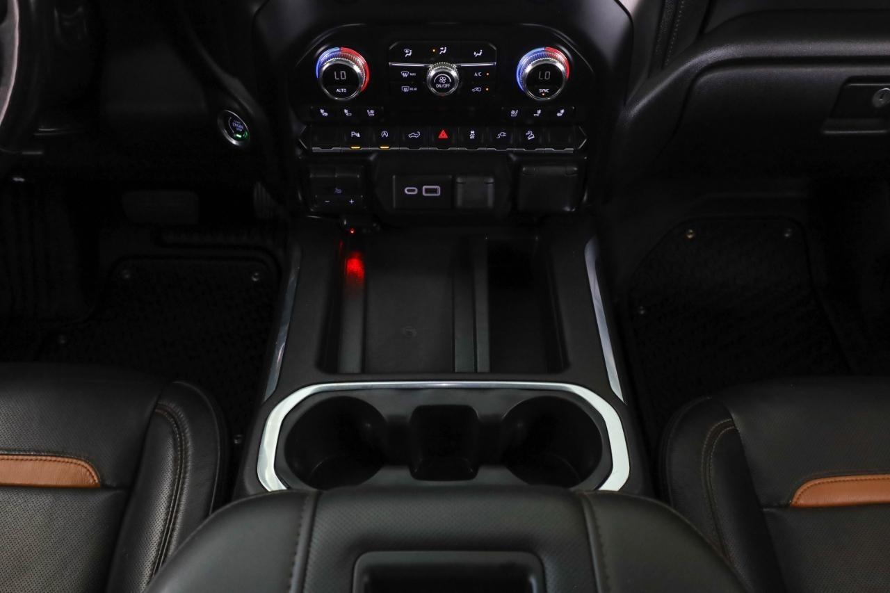 GMC Sierra 1500 4WD Crew Cab 147" AT4 2021