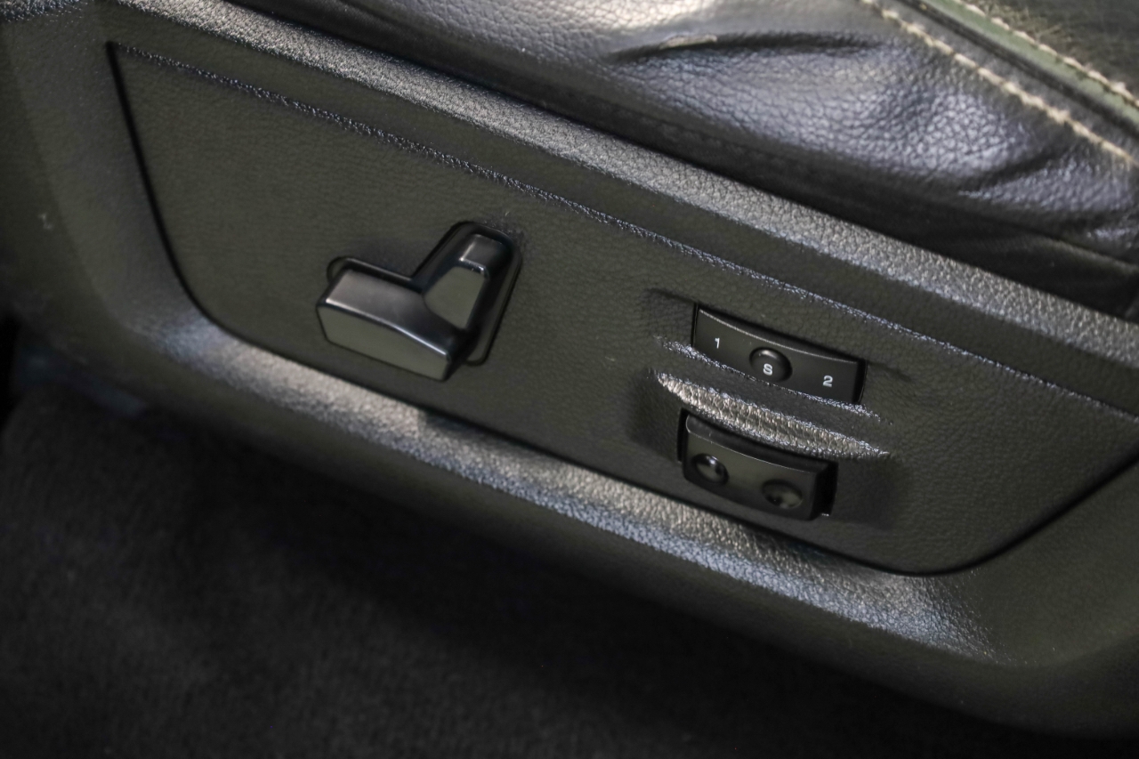 RAM 2500 Laramie 4x4 Mega Cab 6'4" Box 2018