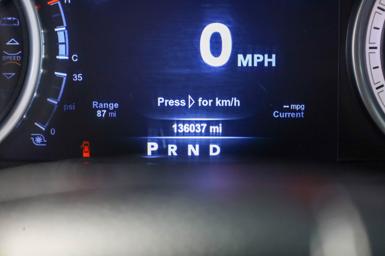 RAM 2500 Laramie 4x4 Mega Cab 6'4" Box 2018