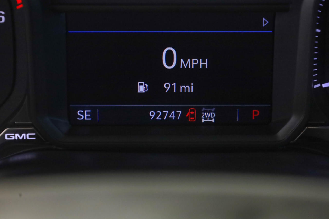 GMC Sierra 1500 4WD Crew Cab 147" AT4 2021