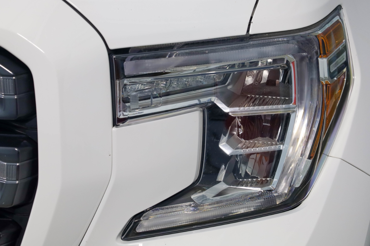 GMC Sierra 1500 4WD Crew Cab 147" AT4 2021