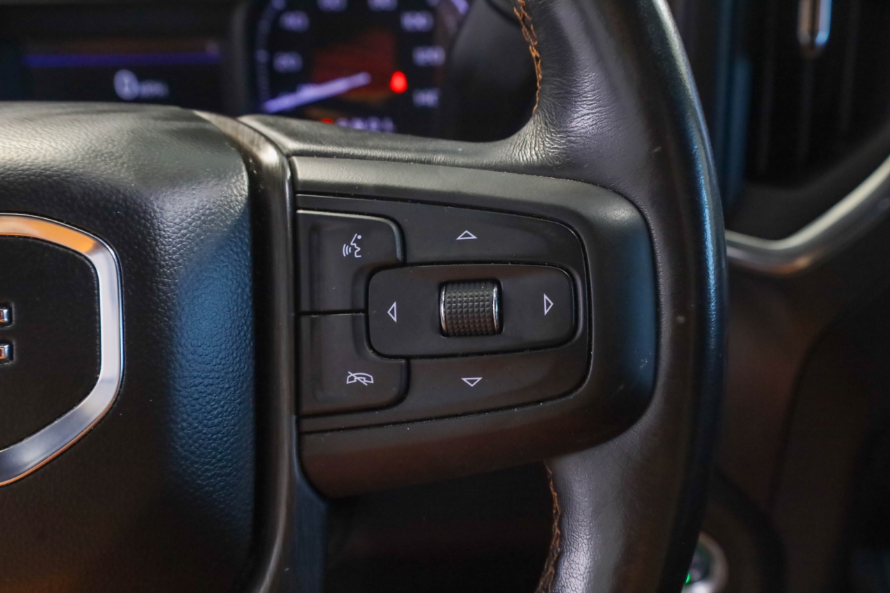 GMC Sierra 1500 4WD Crew Cab 147" AT4 2021