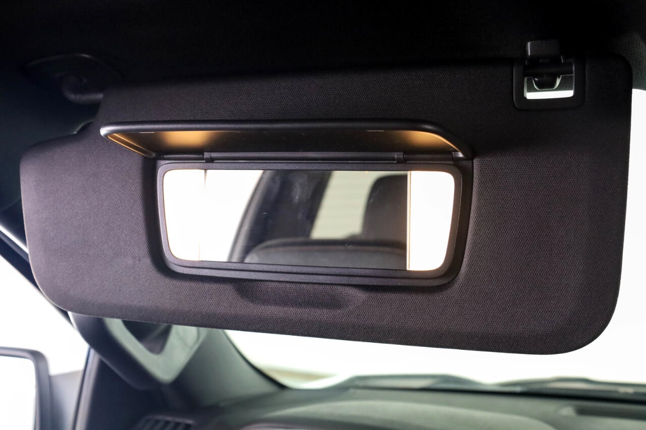 GMC Sierra 1500 4WD Crew Cab 147" AT4 2021