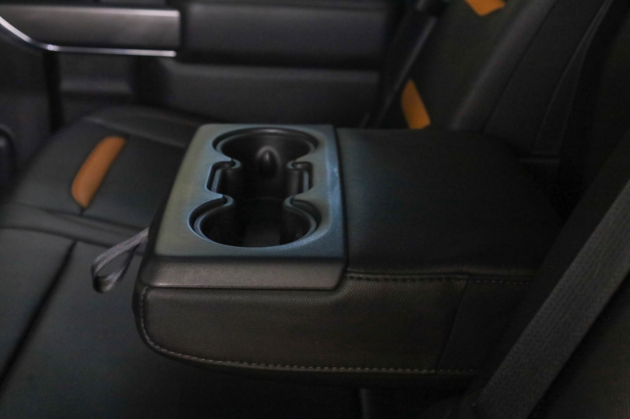 GMC Sierra 1500 4WD Crew Cab 147" AT4 2021