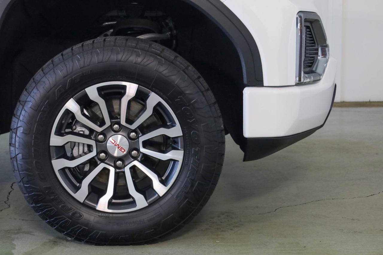 GMC Sierra 1500 4WD Crew Cab 147" AT4 2021