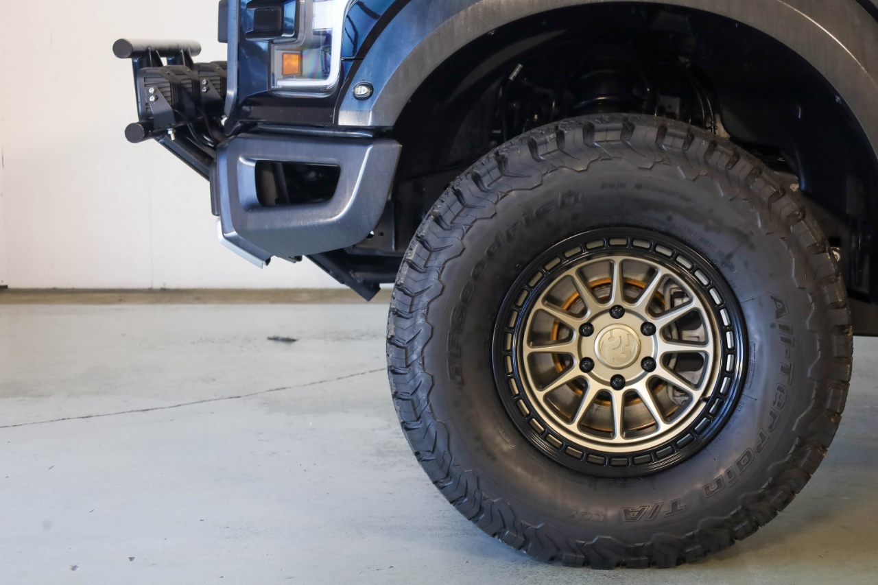 Ford F-150 Raptor 4WD SuperCrew 5.5' Box 2020