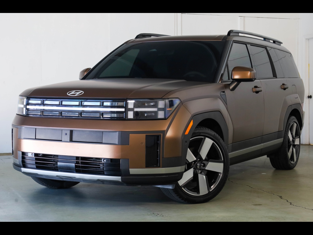 Hyundai Santa Fe Limited FWD 2024