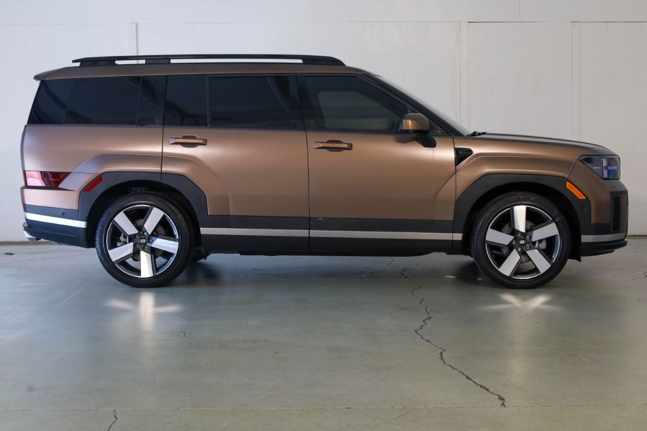 Hyundai Santa Fe Limited FWD 2024