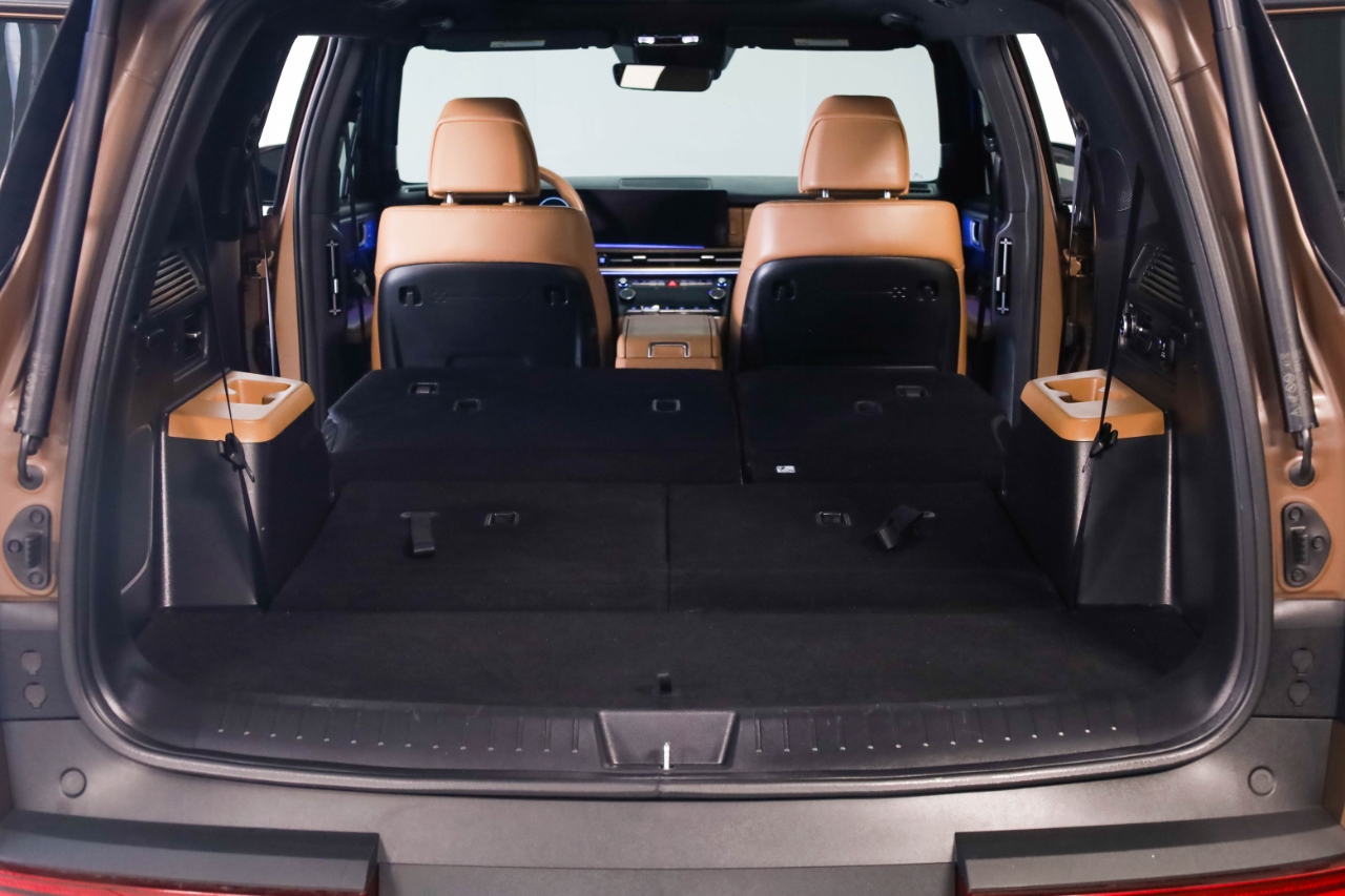 Hyundai Santa Fe Limited FWD 2024