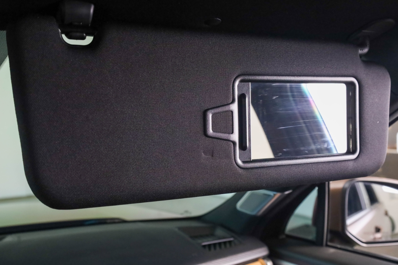 Hyundai Santa Fe Limited FWD 2024