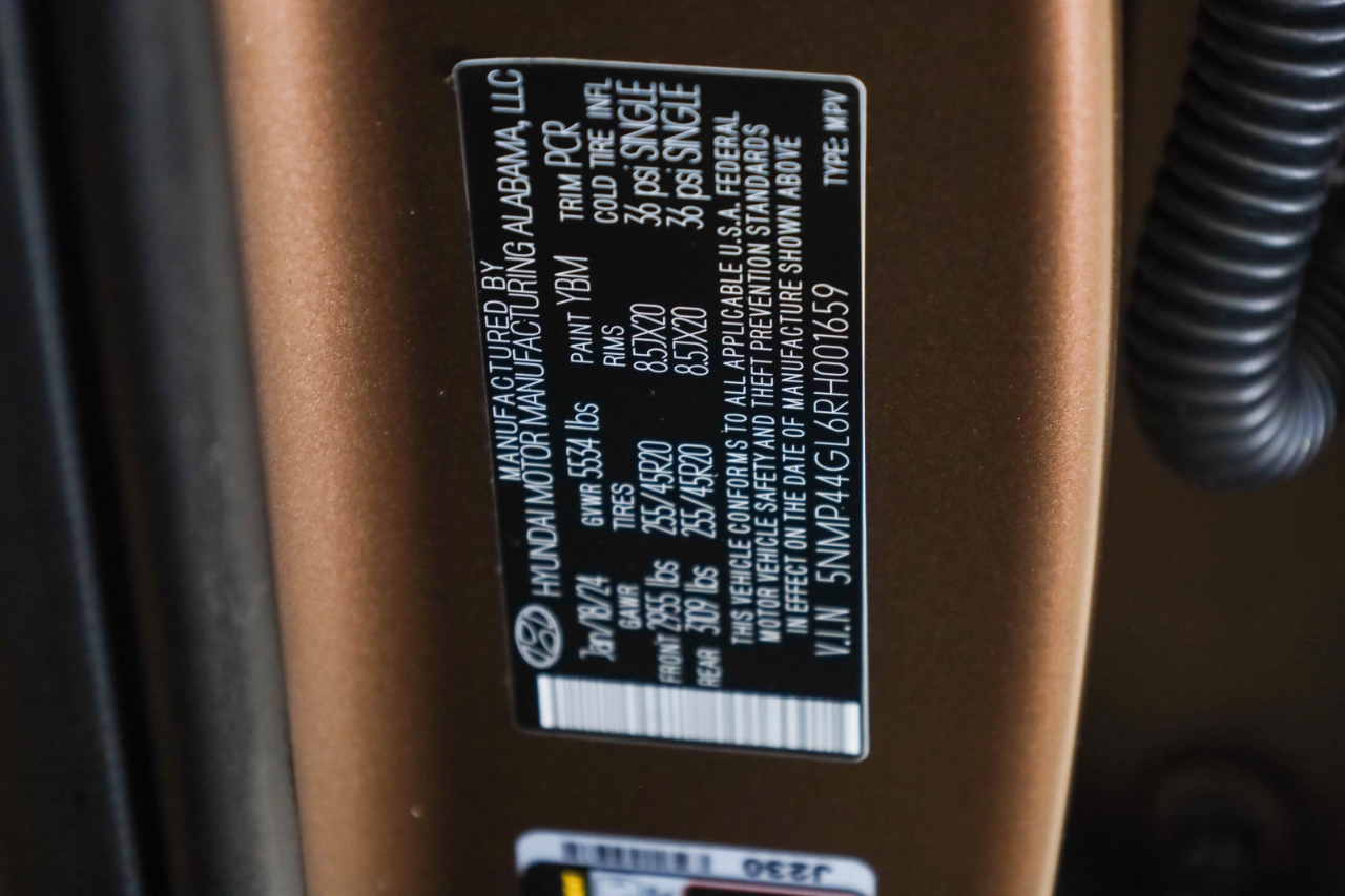 Hyundai Santa Fe Limited FWD 2024