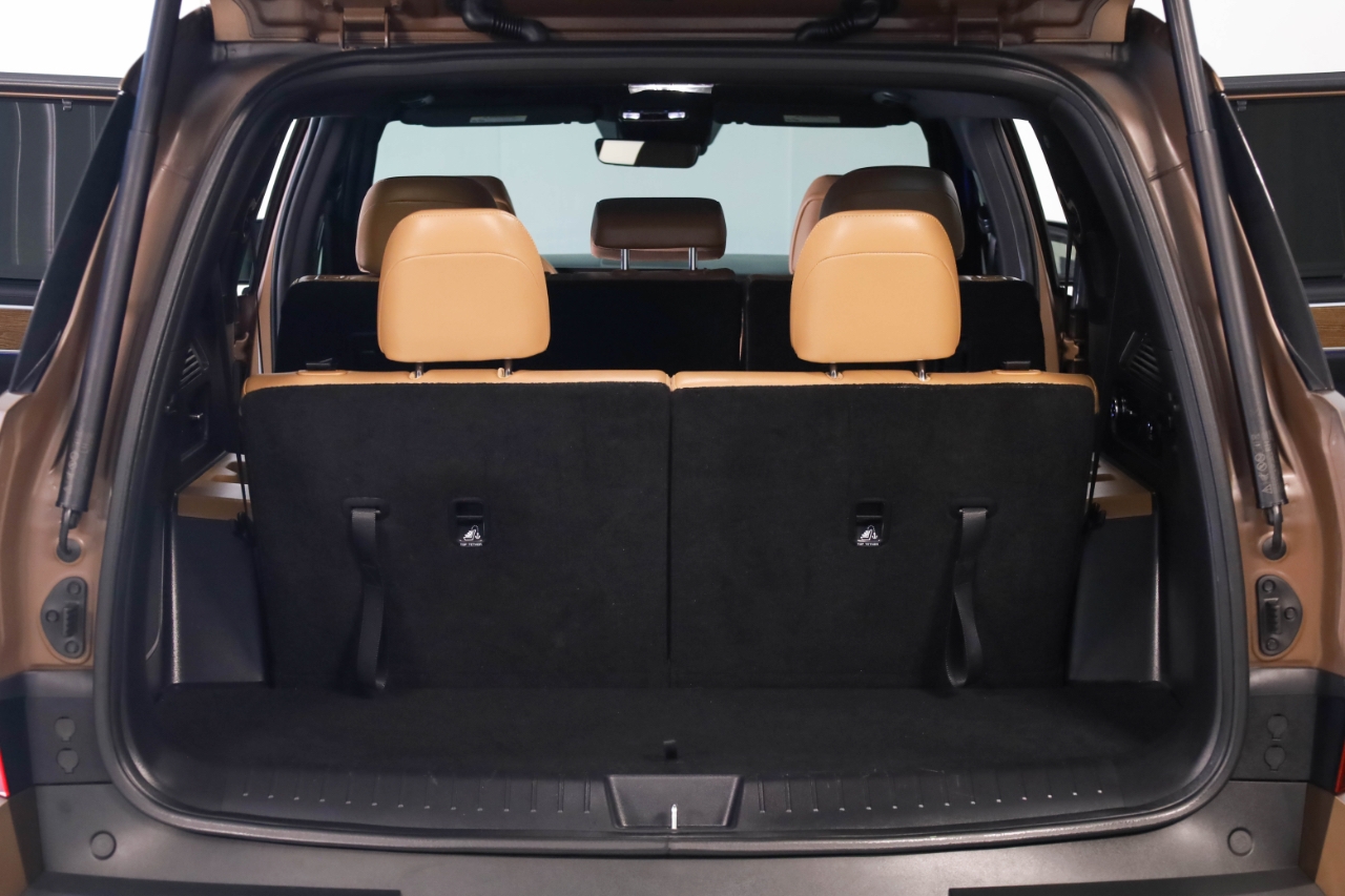 Hyundai Santa Fe Limited FWD 2024