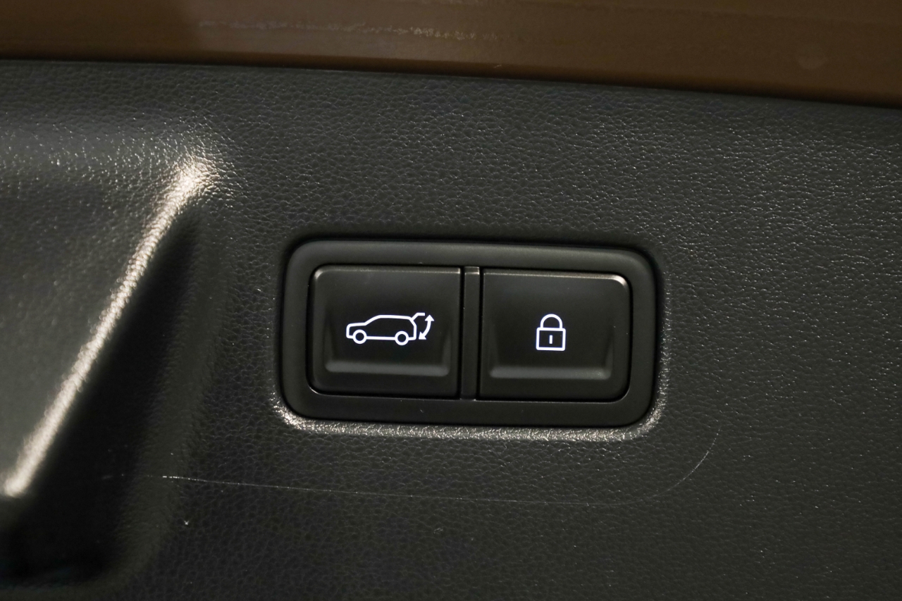 Hyundai Santa Fe Limited FWD 2024