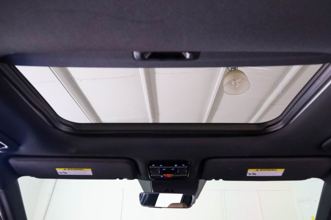 Hyundai Santa Fe Limited FWD 2024