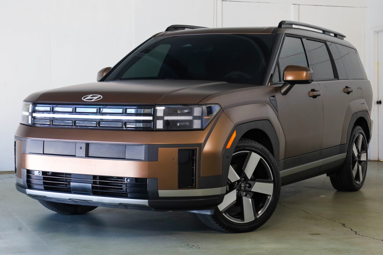 Hyundai Santa Fe Limited FWD 2024