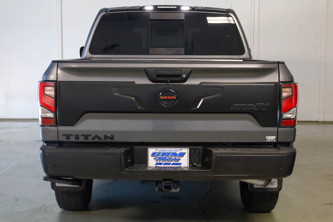 Nissan Titan 4x4 Crew Cab PRO-4X 2021