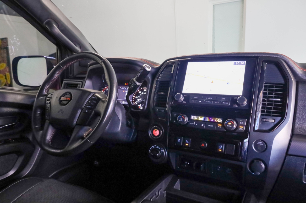 Nissan Titan 4x4 Crew Cab PRO-4X 2021