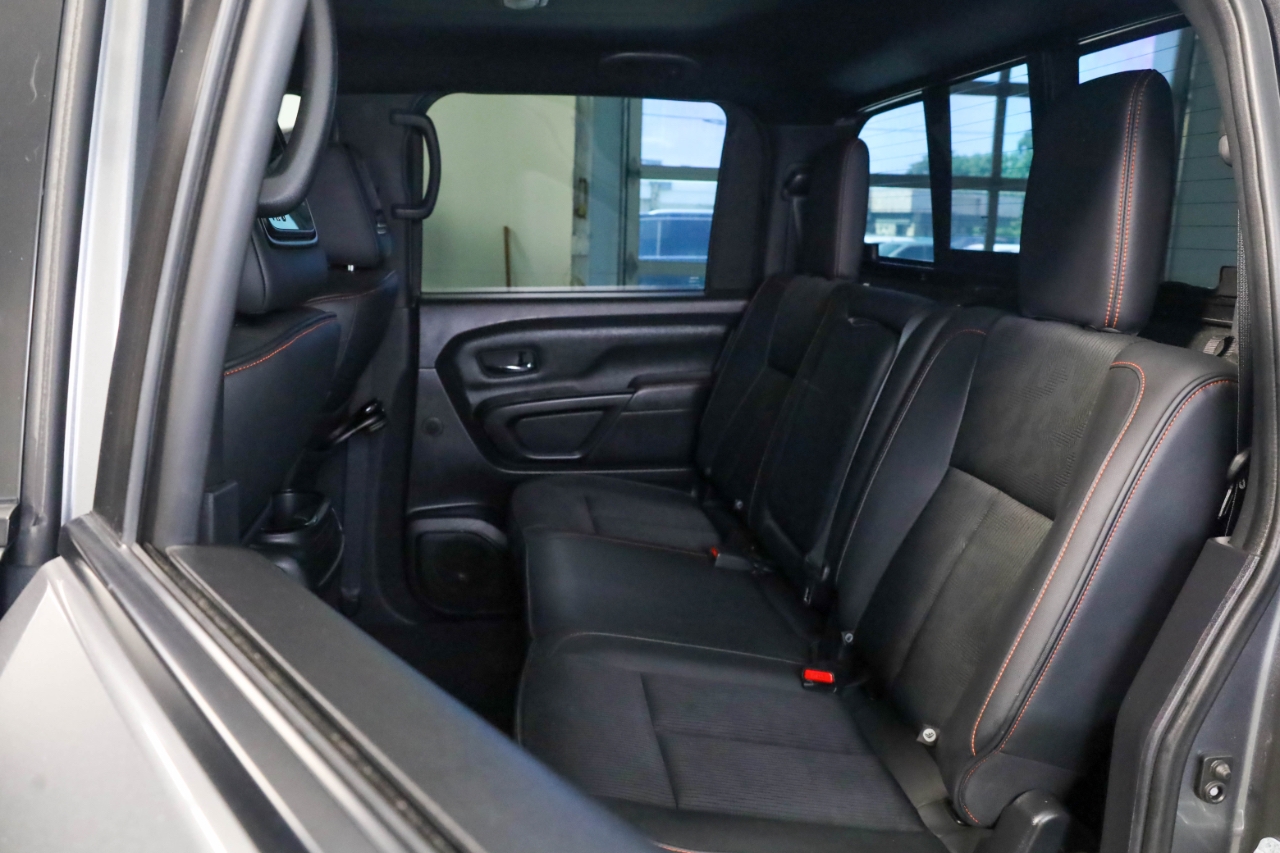 Nissan Titan 4x4 Crew Cab PRO-4X 2021