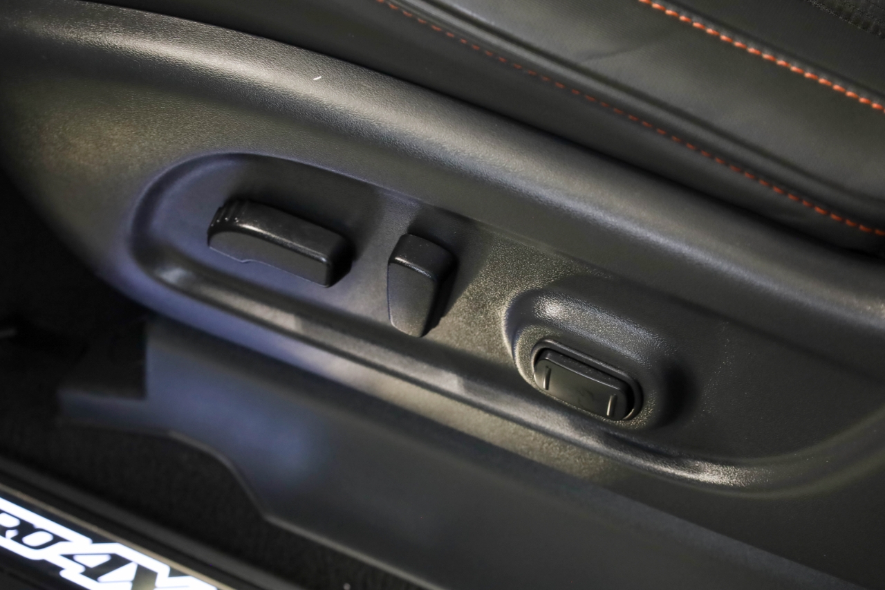 Nissan Titan 4x4 Crew Cab PRO-4X 2021