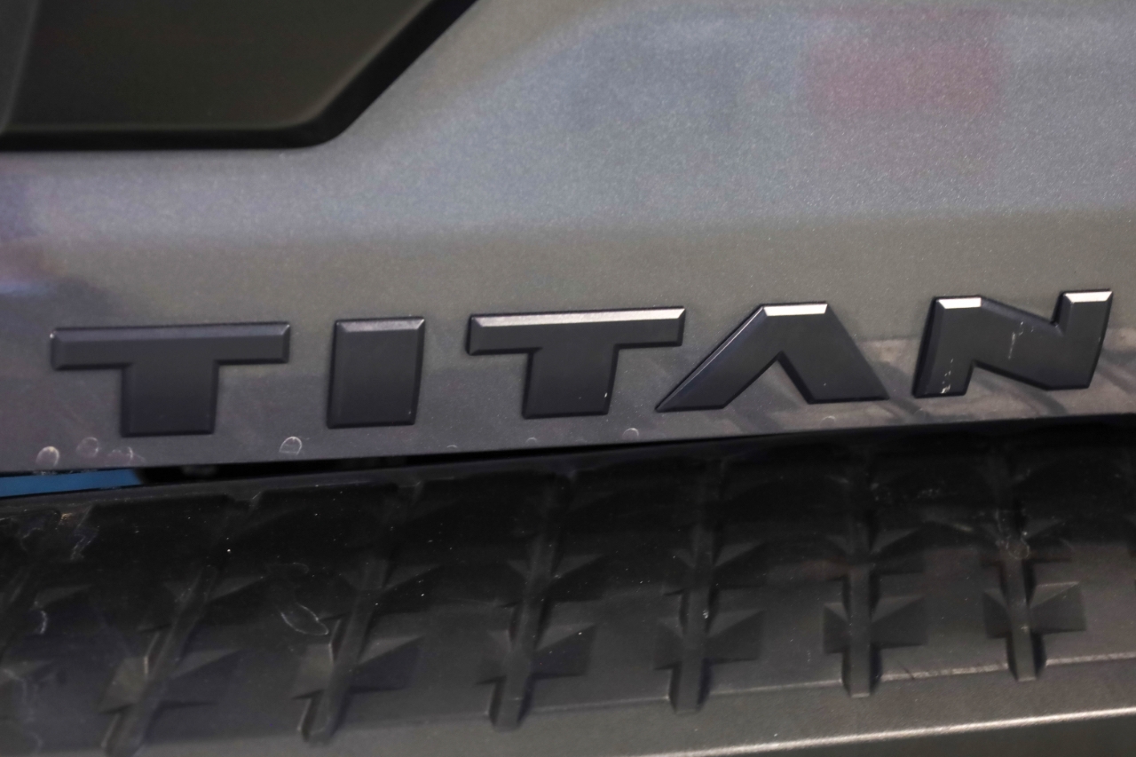 Nissan Titan 4x4 Crew Cab PRO-4X 2021