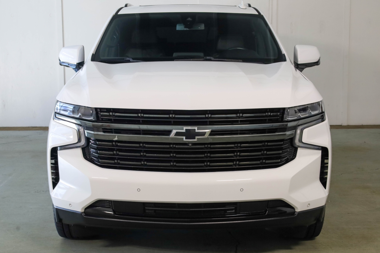 Chevrolet Suburban 4WD 4dr RST 2022