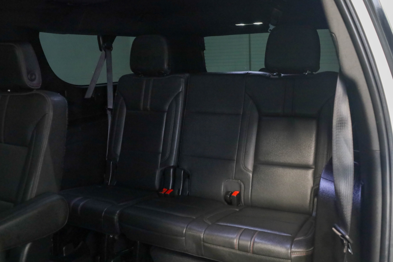 Chevrolet Suburban 4WD 4dr RST 2022