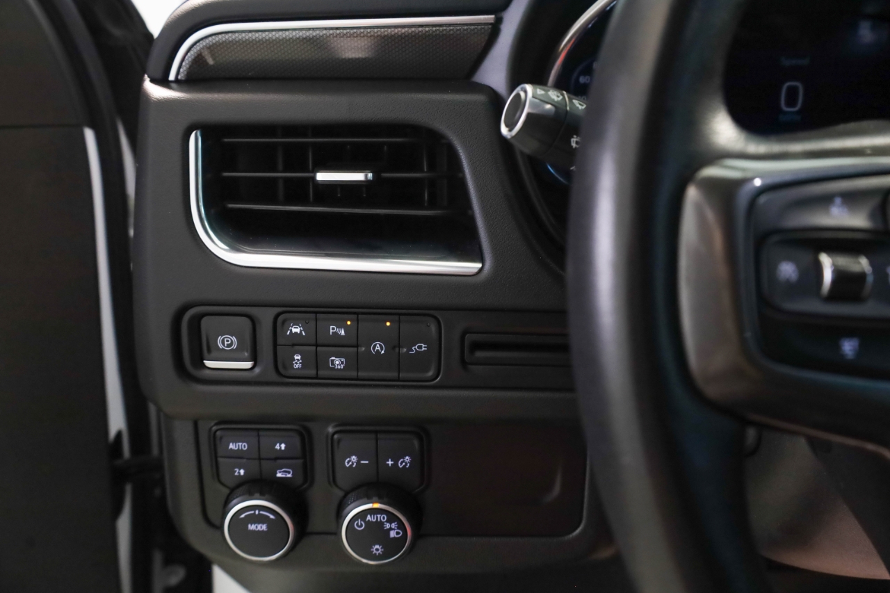 Chevrolet Suburban 4WD 4dr RST 2022