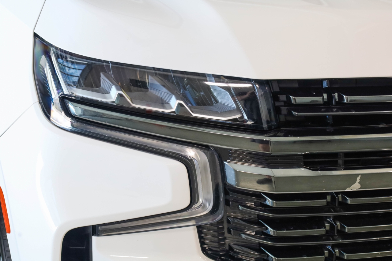 Chevrolet Suburban 4WD 4dr RST 2022