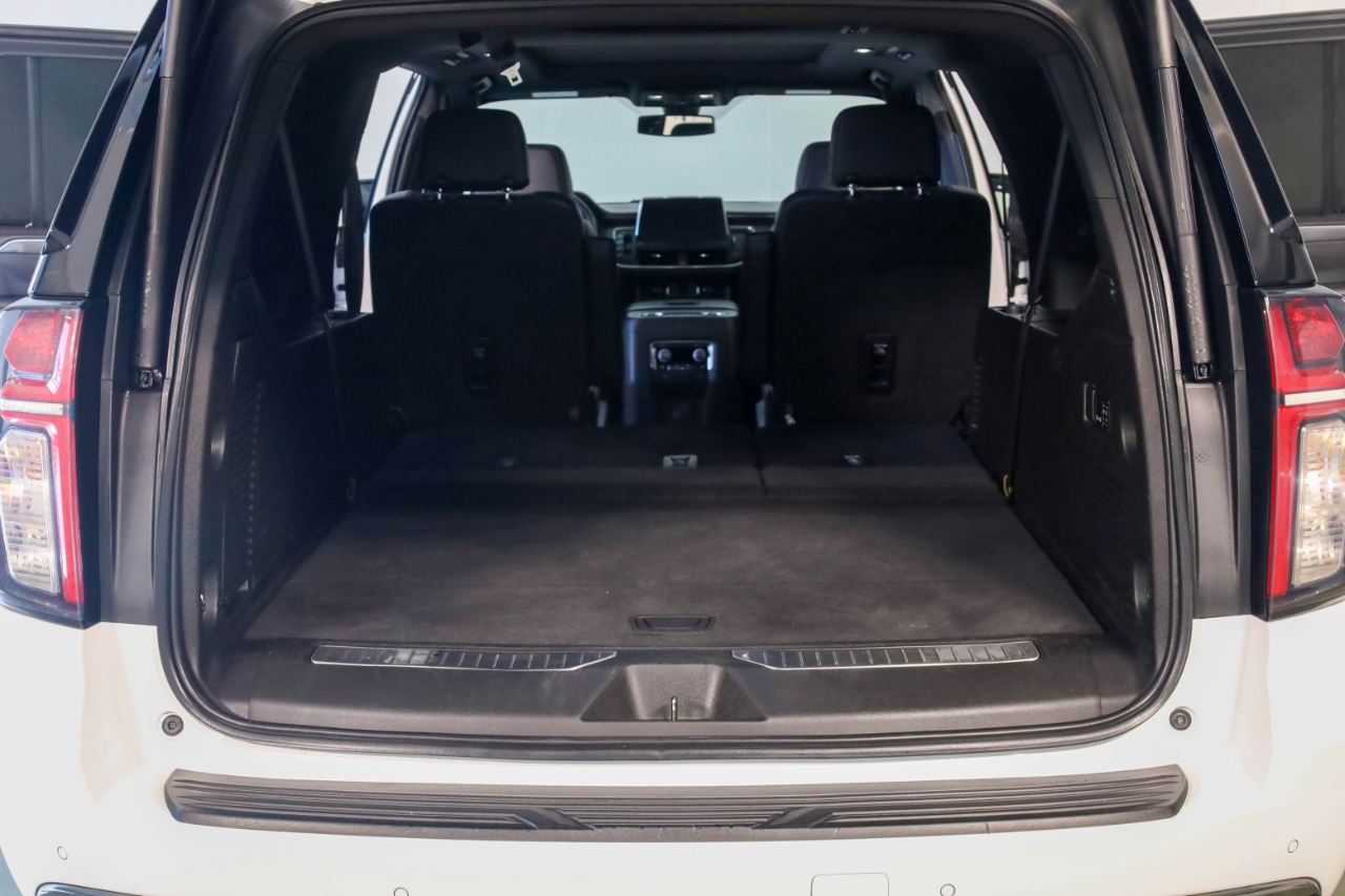 Chevrolet Suburban 4WD 4dr RST 2022