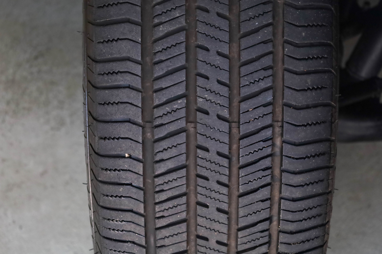 Chevrolet Suburban 4WD 4dr RST 2022