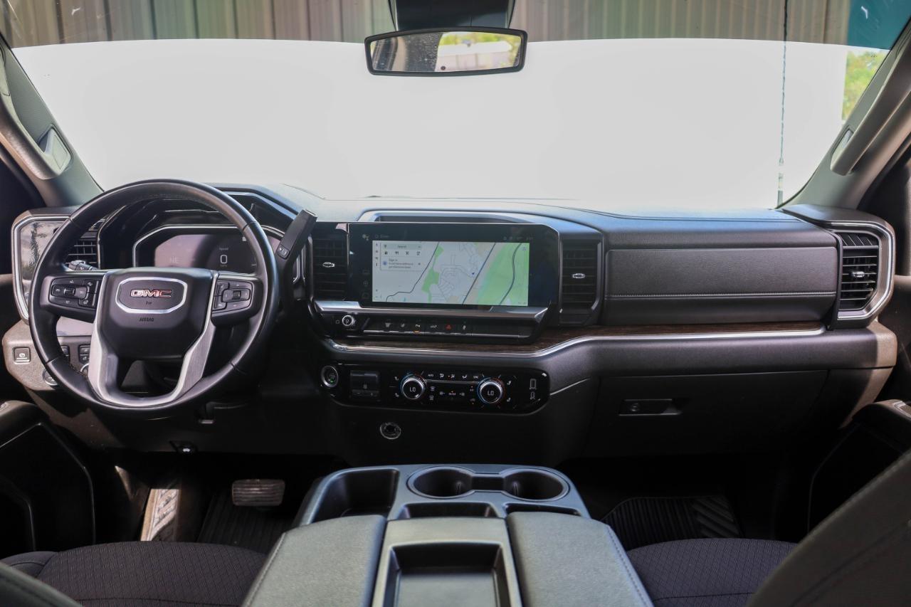 GMC Sierra 3500HD 4WD Crew Cab 172" SLE 2024