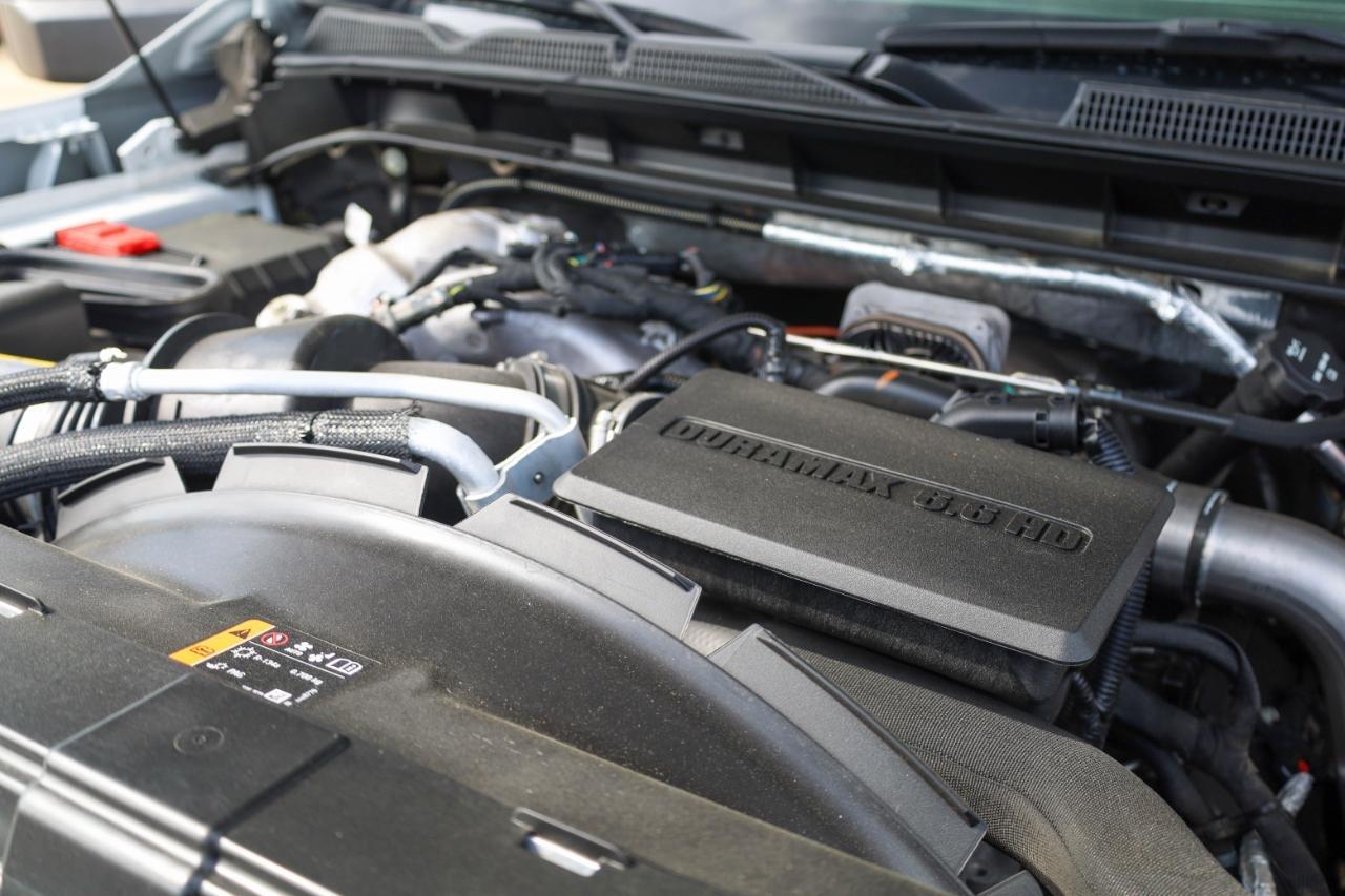 GMC Sierra 3500HD 4WD Crew Cab 172" SLE 2024