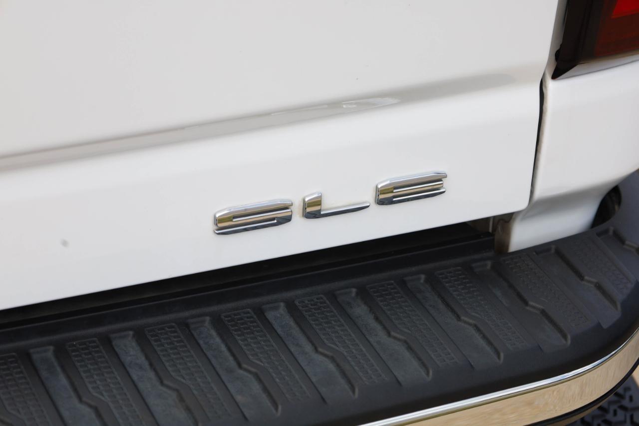 GMC Sierra 3500HD 4WD Crew Cab 172" SLE 2024