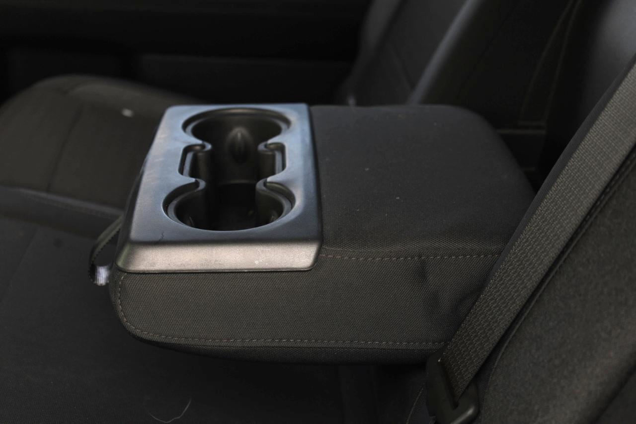 GMC Sierra 3500HD 4WD Crew Cab 172" SLE 2024