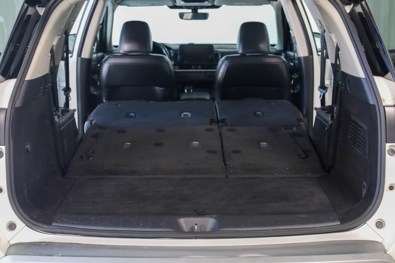 Nissan Pathfinder SL 4WD 2023 Nissan Pathfinder SL 4WD 2023