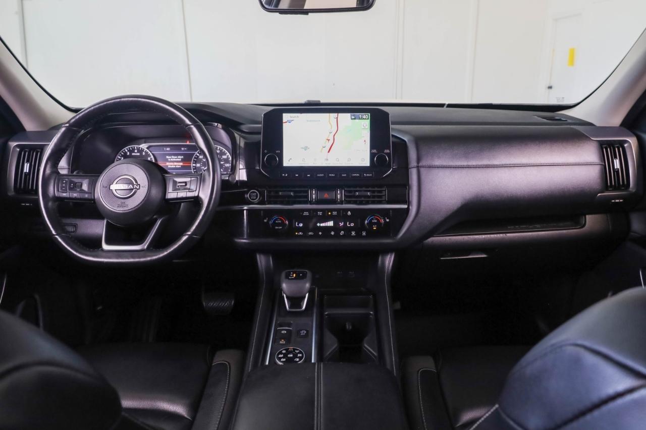 Nissan Pathfinder SL 4WD 2023