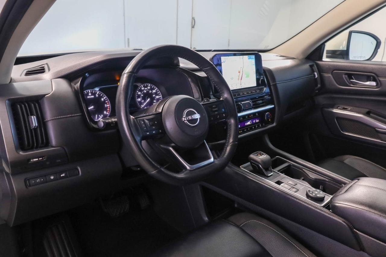 Nissan Pathfinder SL 4WD 2023