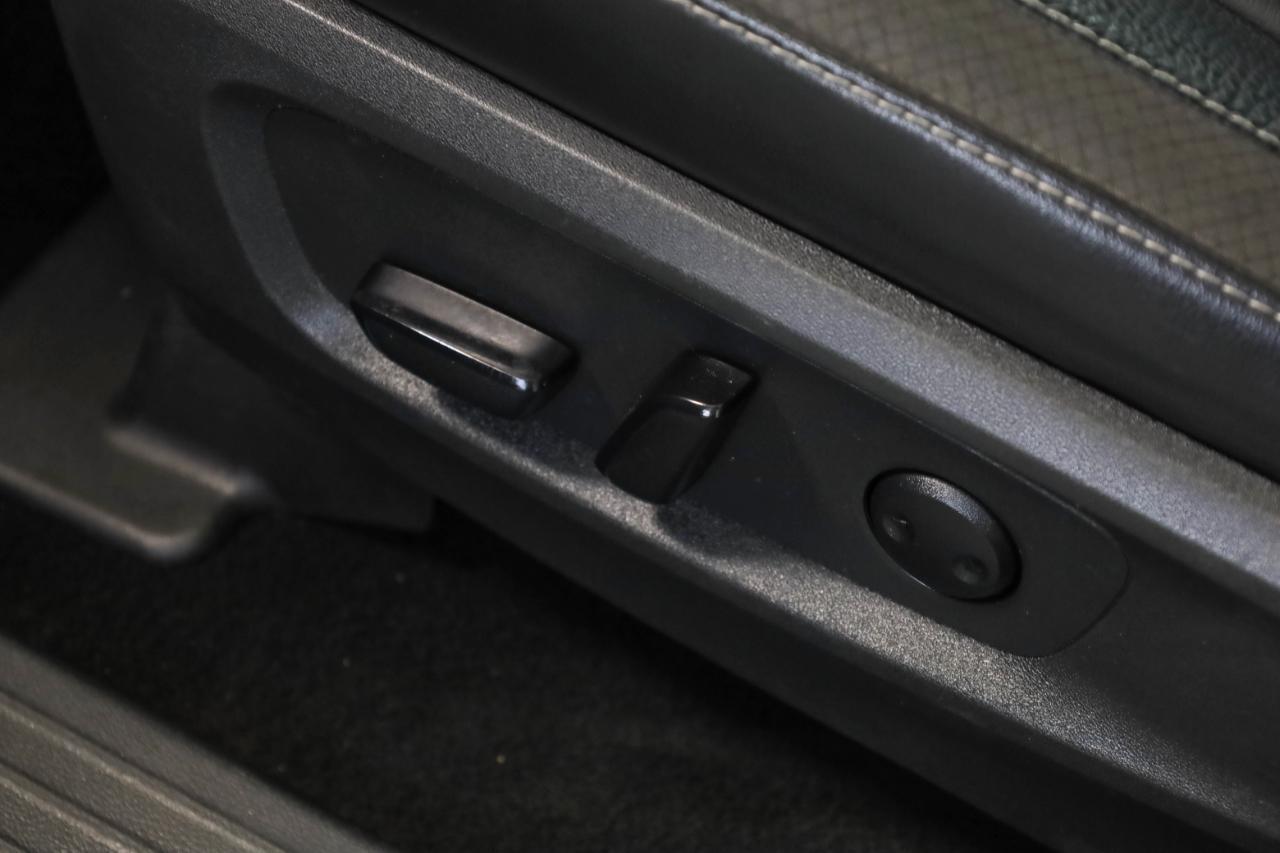 Nissan Pathfinder SL 4WD 2023