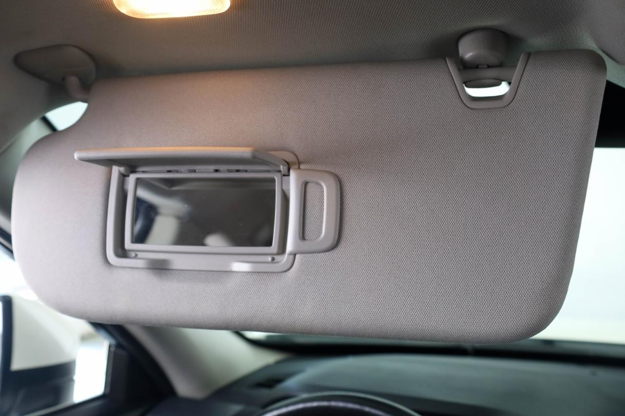 Nissan Pathfinder SL 4WD 2023