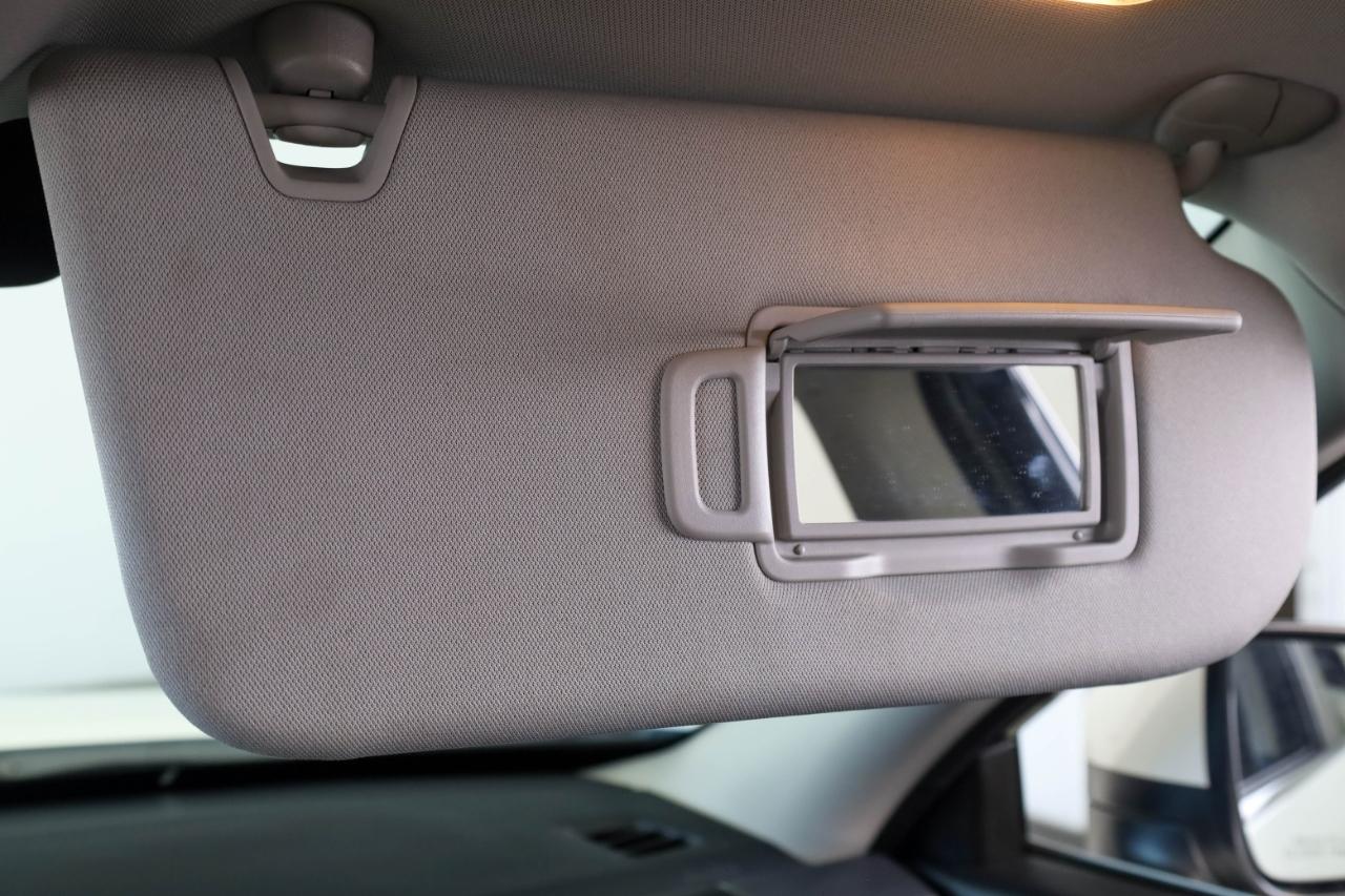 Nissan Pathfinder SL 4WD 2023