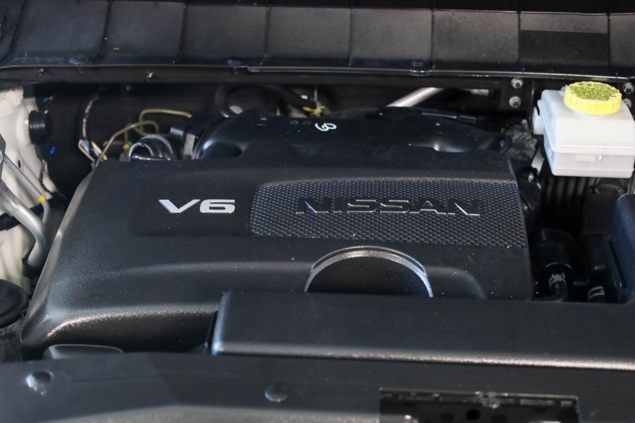 Nissan Pathfinder SL 4WD 2023