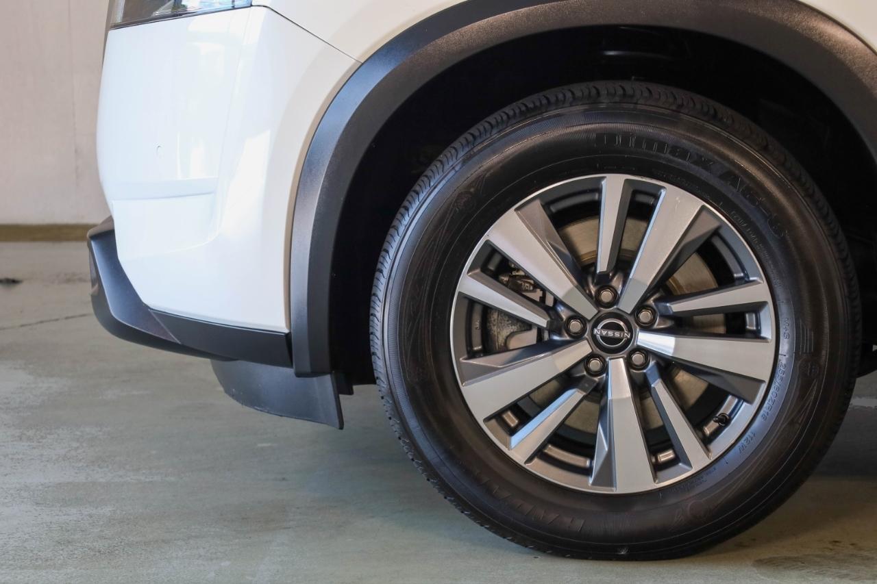 Nissan Pathfinder SL 4WD 2023