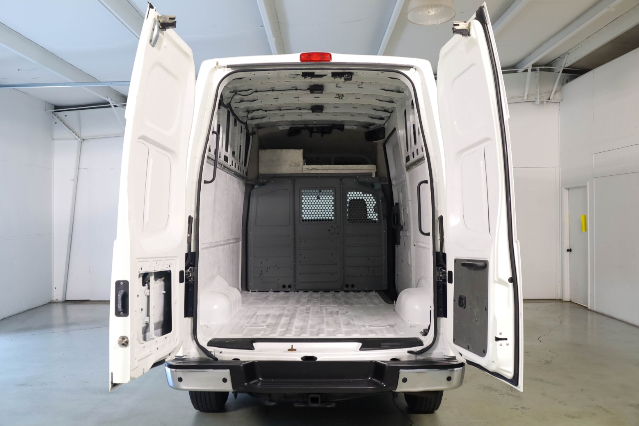 Nissan NV Cargo NV3500 HD High Roof V8 SL 2018 Nissan NV Cargo NV3500 HD High Roof V8 SL 2018