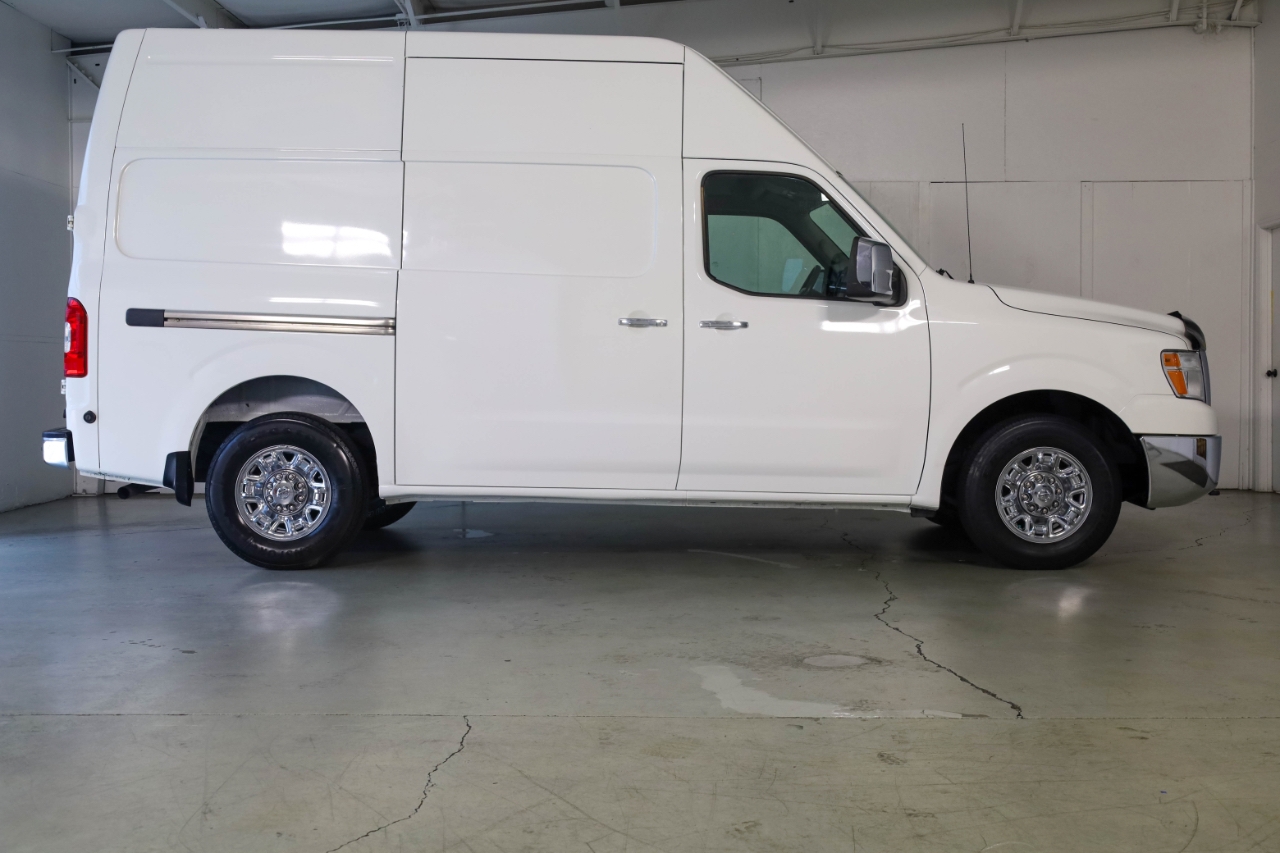 Nissan NV Cargo NV3500 HD High Roof V8 SL 2018