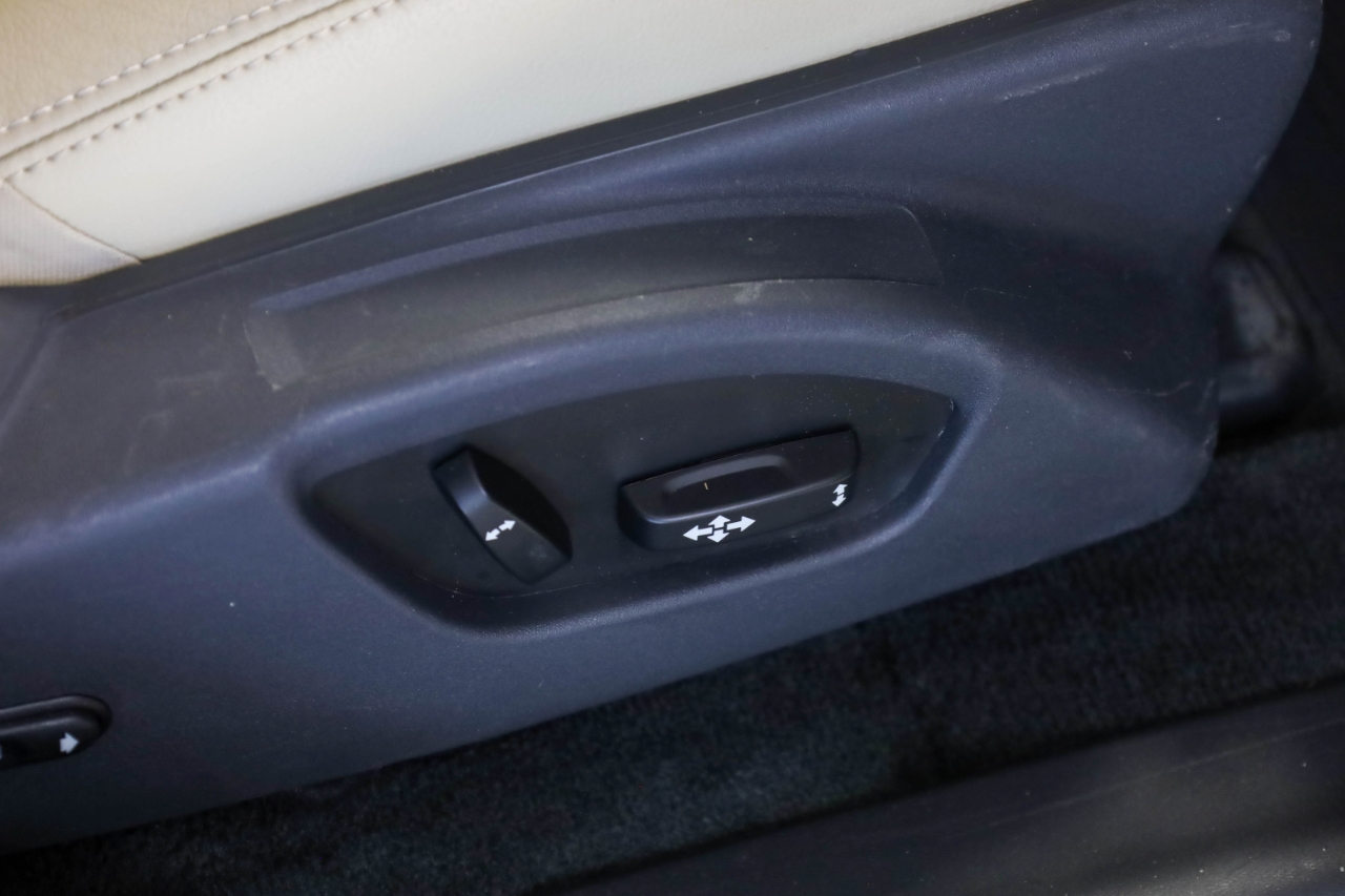 Volvo XC60 AWD 4dr T6 Platinum *Ltd Avail* 2016 Volvo XC60 AWD 4dr T6 Platinum *Ltd Avail* 2016