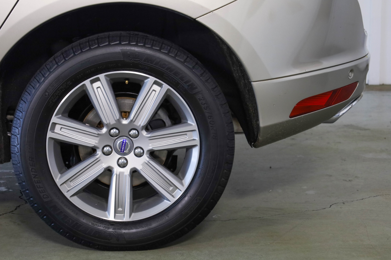 Volvo XC60 AWD 4dr T6 Platinum *Ltd Avail* 2016 Volvo XC60 AWD 4dr T6 Platinum *Ltd Avail* 2016