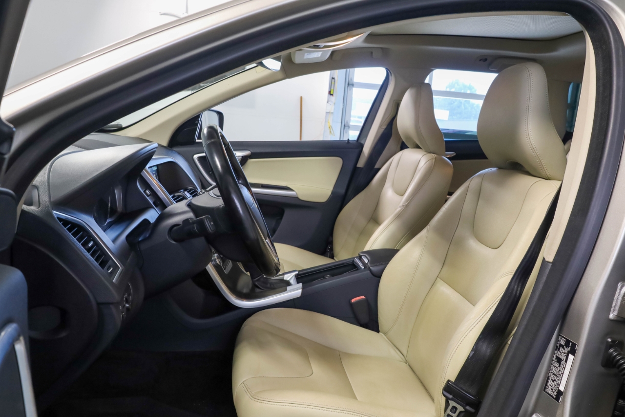 Volvo XC60 AWD 4dr T6 Platinum *Ltd Avail* 2016