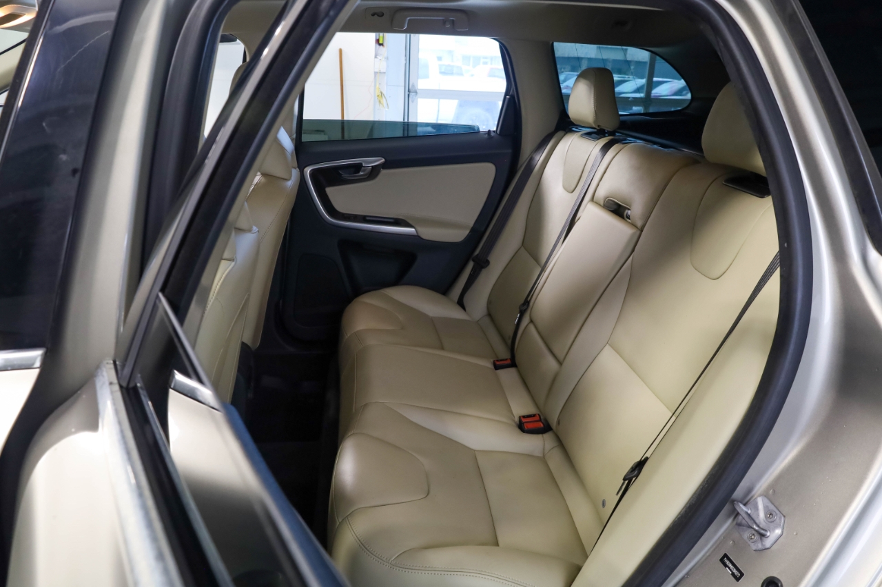 Volvo XC60 AWD 4dr T6 Platinum *Ltd Avail* 2016