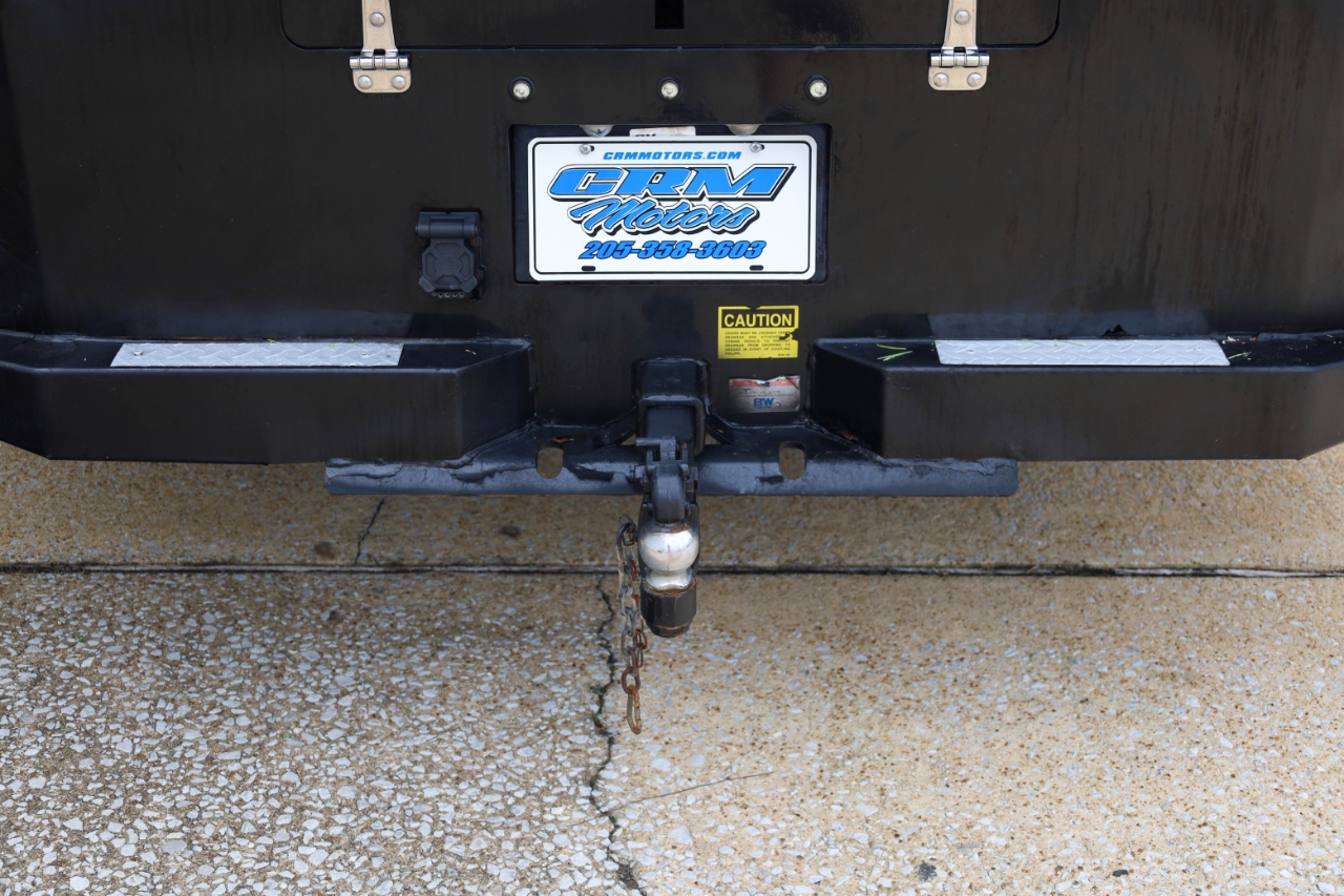 Ford Super Duty F-550 DRW Lariat 4WD Crew Cab 179" WB 60" CA 2018 Ford Super Duty F-550 DRW Lariat 4WD Crew Cab 179" WB 60" CA 2018