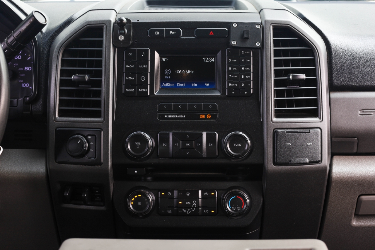 Ford Super Duty F-550 DRW Lariat 4WD Crew Cab 179" WB 60" CA 2018 Ford Super Duty F-550 DRW Lariat 4WD Crew Cab 179" WB 60" CA 2018